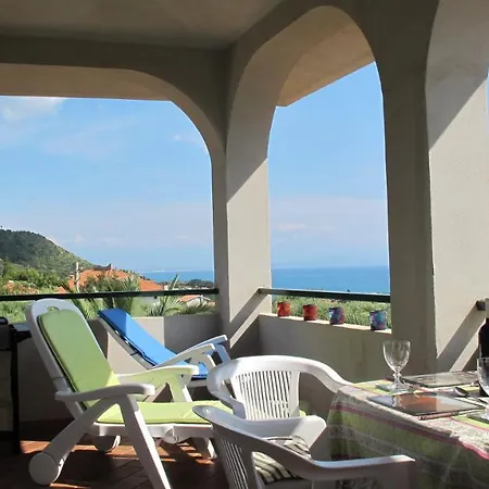 Apartmán 2 Bed With A Spectacular Panoramic Sea, Coastline And Mountain Views *
